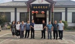 周大锤最新爆料新闻,揭秘娱乐圈最新劲爆新闻